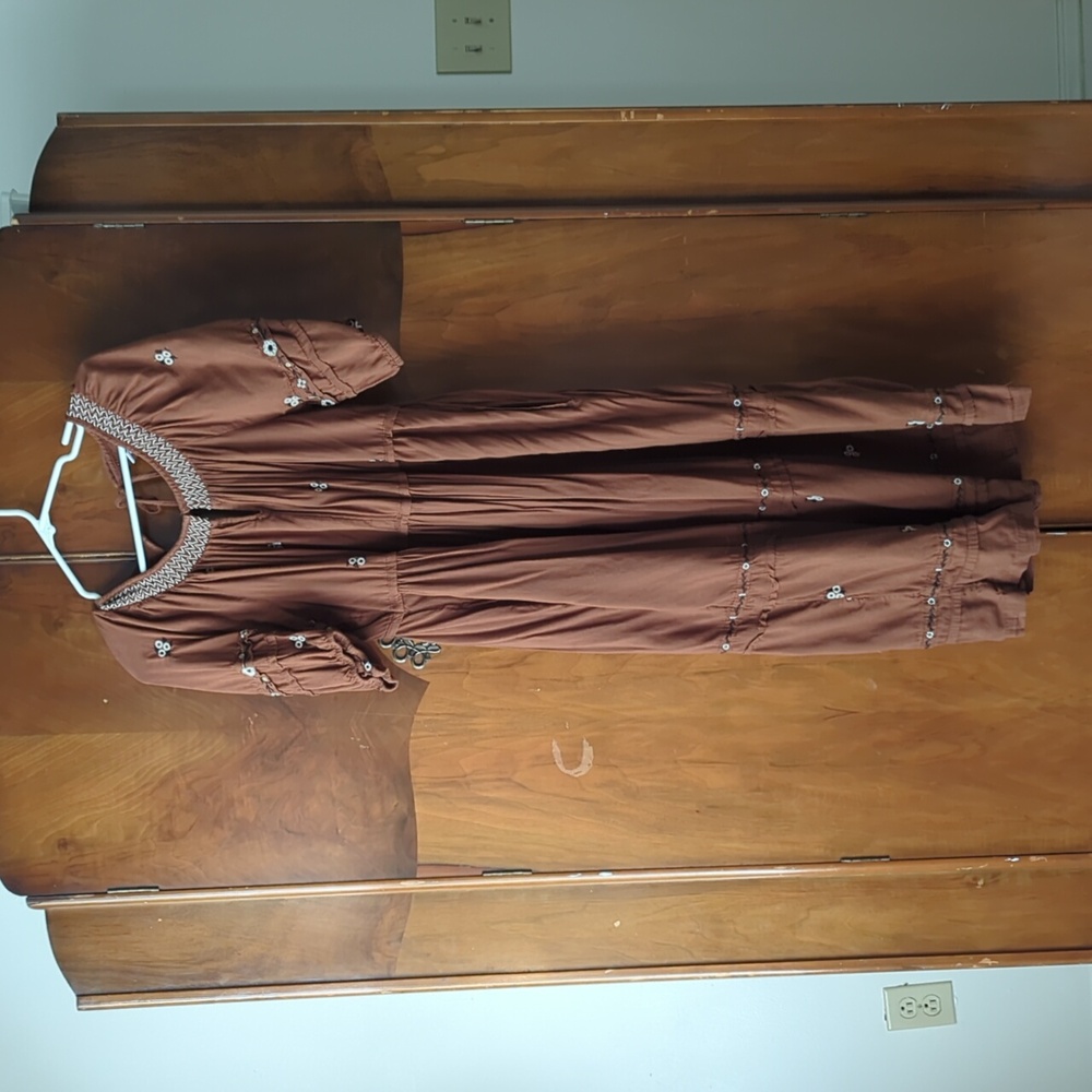 Old Navy Brown Peasant Dress